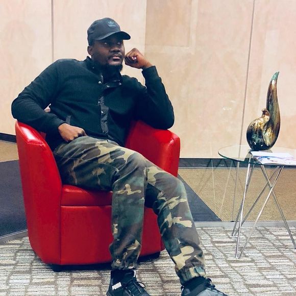 Meet your Posher, Julio - Picture 1 of 1